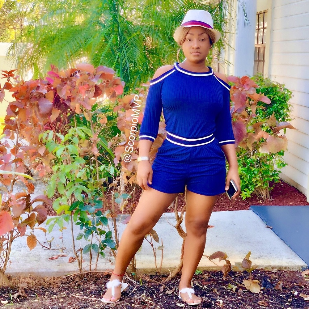 Sexy Striped Romper Shorts - NWT - Picture 3 of 7